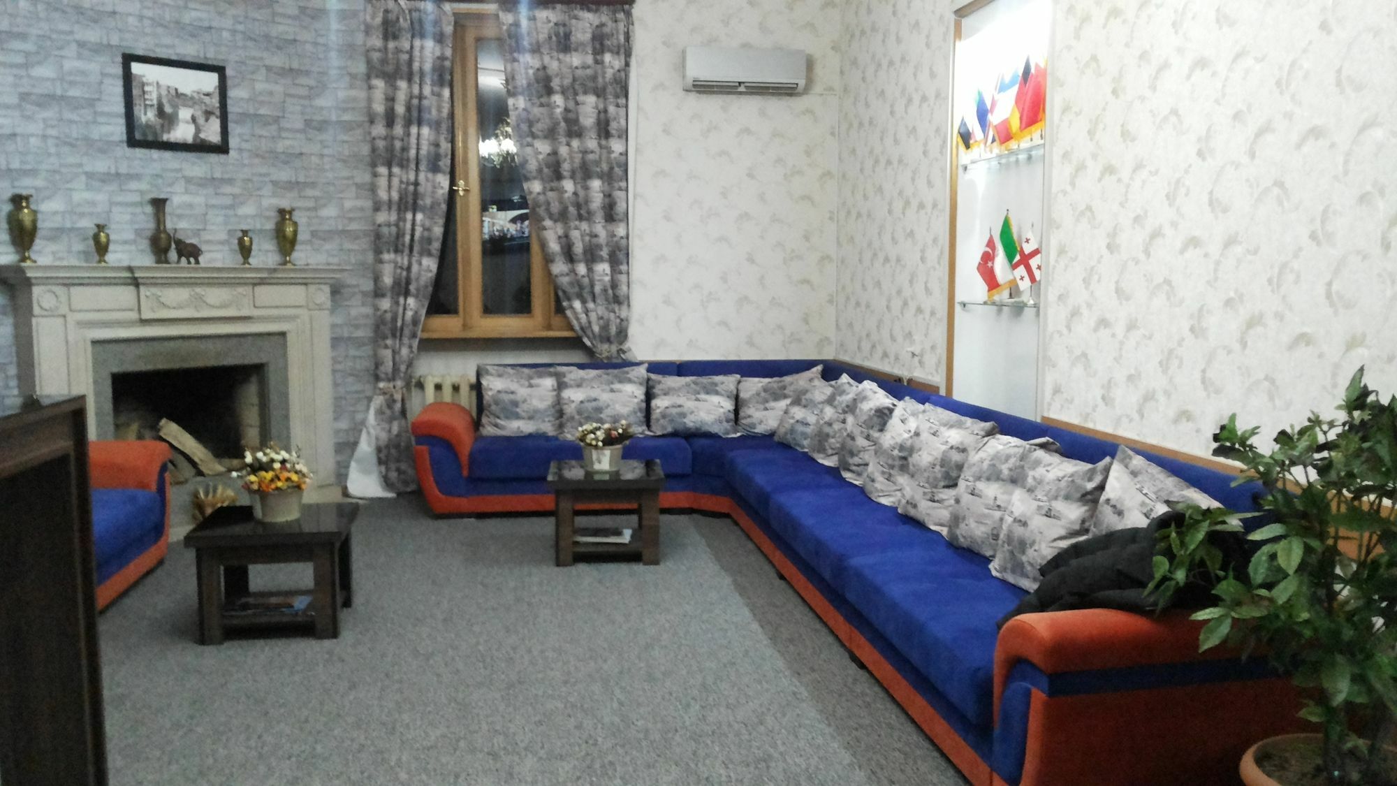 Valeria Hotel Тбилиси Экстерьер фото