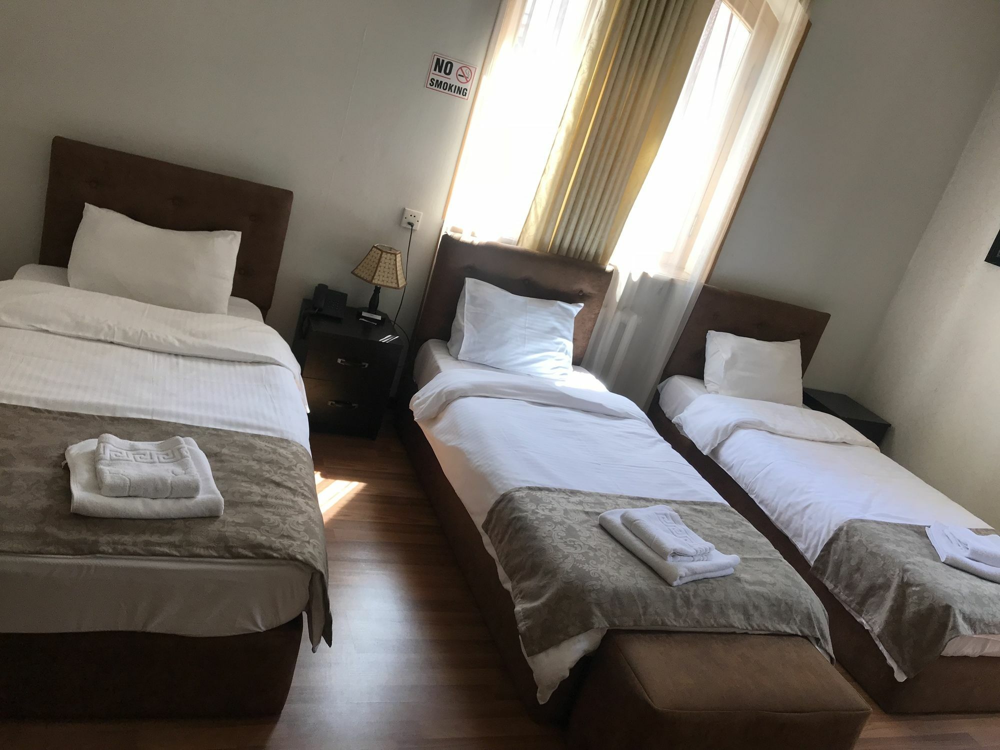 Valeria Hotel Тбилиси Экстерьер фото